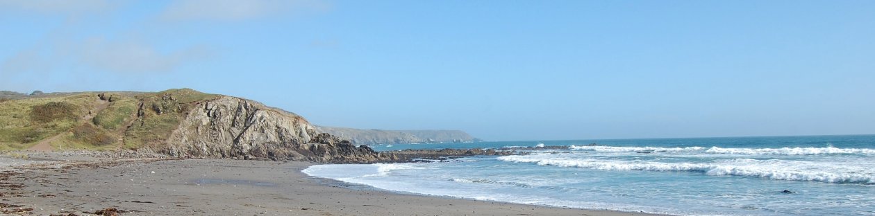 Kennack Sands beach